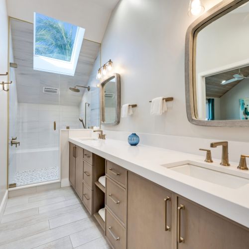 South Seas Beach House 5