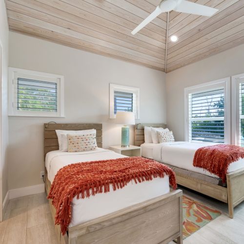 South Seas Beach House 5
