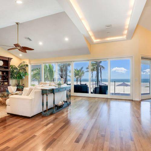 Beach House 957