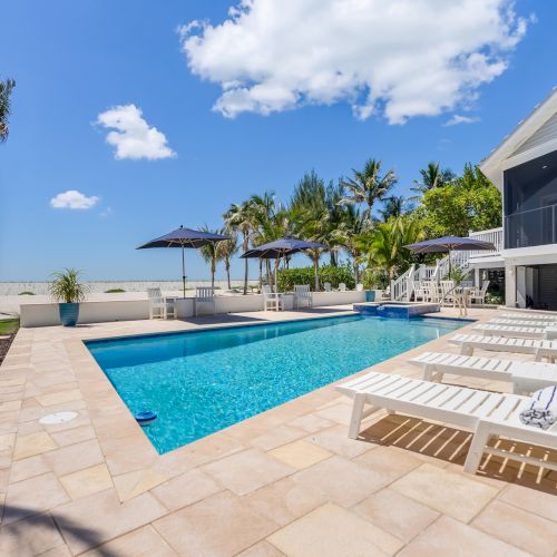 Beach House 957