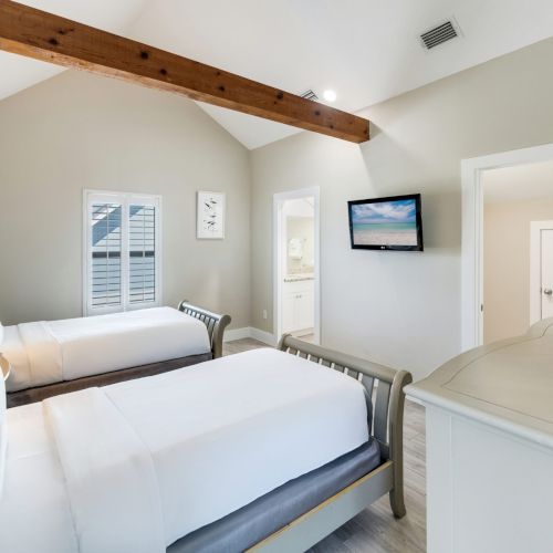 South Seas Beach House 5