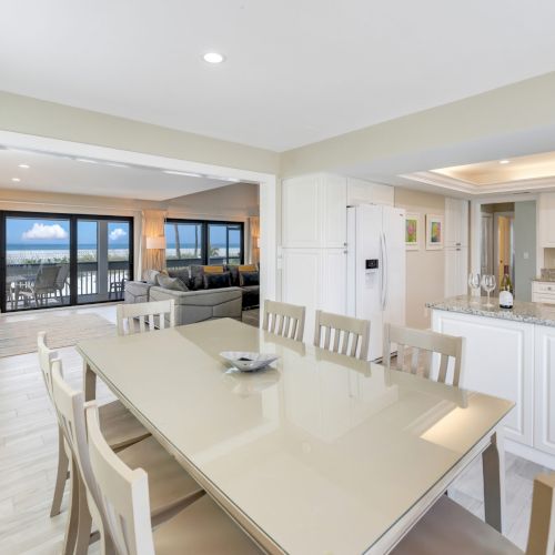 South Seas Beach House 5