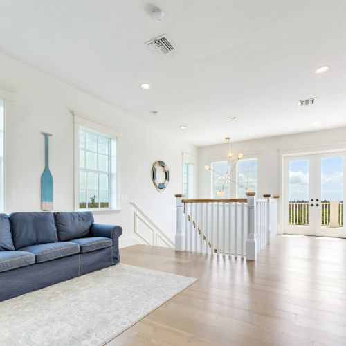 SS Beach Home Schefflera 1114
Commercial