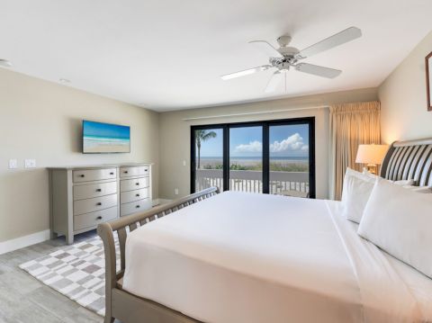 South Seas Beach House 5
