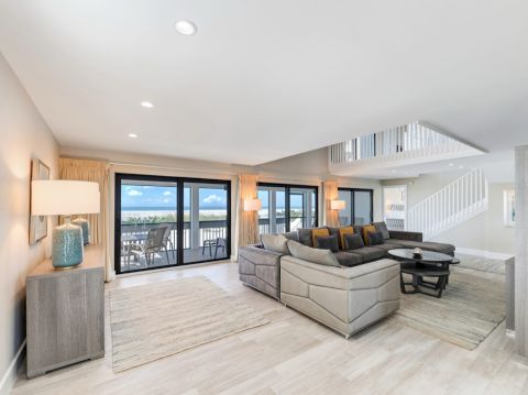 South Seas Beach House 5